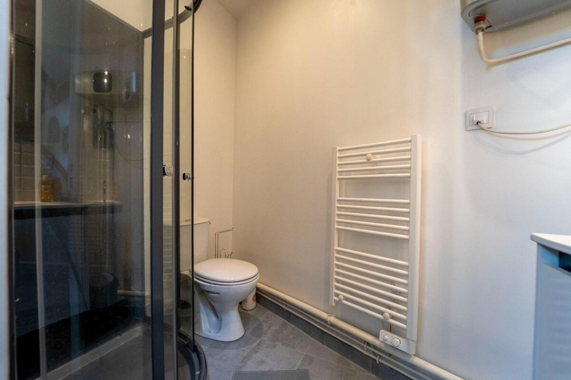 Ferienwohnung Authentique Studio Hypercentre - Clim - Wifi Nîmes Exterior foto